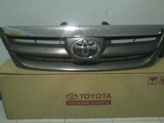 ขาย กะจังหน้า  แท้ติดรถ โตโยต้า ฟรอจูนเนอร์