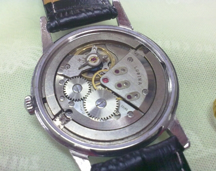 LUSINA geneve  ไขลาน ขนาด 36 มม.(รวมเม็ด)