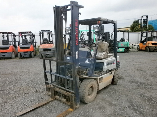 รถ komatsu fd15  DIESEL