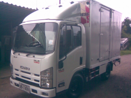 4 ล้อ ISUZU EURO.3 NLR 130 แรงม้า *คอมมอนเรว* ยาว 3.20 ม. * รถสวยเดิม+สวยจริง *รถห้างแท้ ๆ*