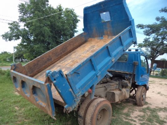 ขายรถอีซูซุ6ล้อดั้มหัวการ์ตูนเครื่อง115แรงม้าราคาถูกๆๆๆ สภาพรถใช้งานทุกวัน