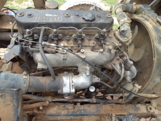 ขายรถอีซูซุ6ล้อดั้มหัวการ์ตูนเครื่อง115แรงม้าราคาถูกๆๆๆ สภาพรถใช้งานทุกวัน