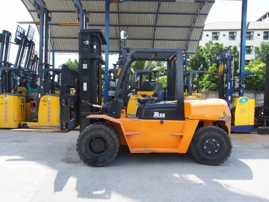 **ขายด่วน** รถโฟล์คลิฟท์ ยี่ห้อ HC ขนาด 5 ตัน เสา 6 เมตร **