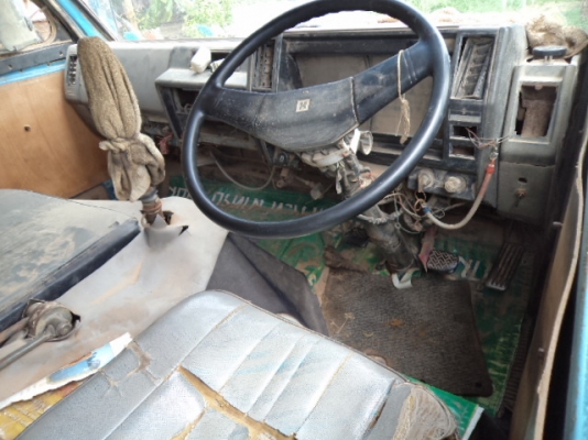 ขายรถ6ล้ออีซูซุดั้มเครื่อง145แรง พวงมาลัยเพาเวอร์(ไม่มีเล่มนะคับ)