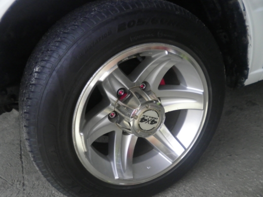 แม็ก15สวยๆ6รู139.7 พร้อมยาง205/60/15ปี11