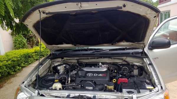 ขายรถที่บ้านถูกด่วน ปี 2005 เจ้าของเดียวเครื่องช่วงล่างดีคัทซีสวย ขับแน่นๆ  cd/mp3  พร้อมใช้ ตัว J