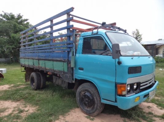 ขายรถ6ล้ออีซูซุKS เครื่อง100แรง