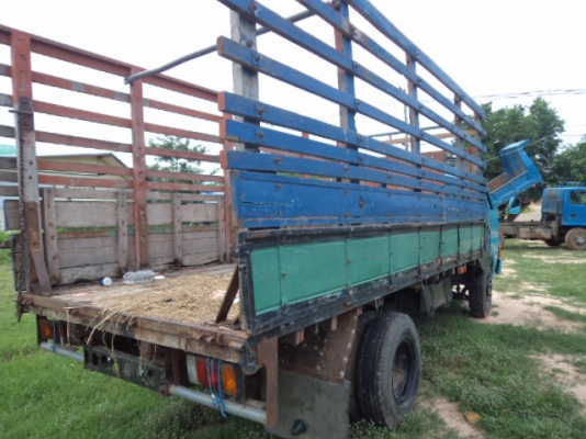 ขายรถ6ล้ออีซูซุKS เครื่อง100แรง