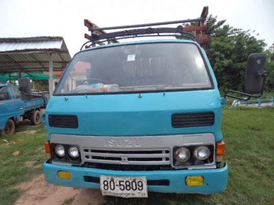 ขายรถ6ล้ออีซูซุKS เครื่อง100แรง