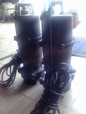 ปั๊มไดโว่ดูดโคลน ยี่ห้อ EBARA PUMP 1 แรง ของประเทศญี่ปุ่น