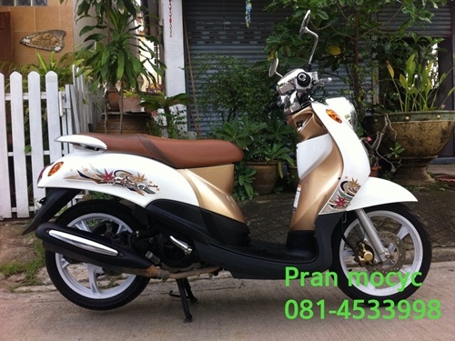 ขาย yamaha fino สีขาวน้ำตาล ปี2555 ขาย yamaha fino สีขาวน้ำตาล ปี2555