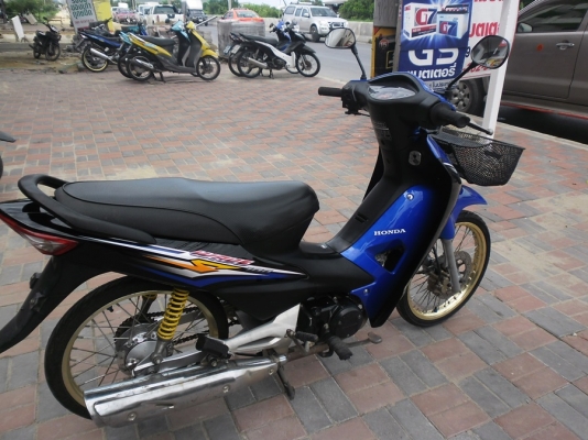 ขายจ้าwave100ยูบ๊อกปี50รถบ้านเครื่องดีเดิมๆสีสวยภาษีเต็ม ขายจ้าwave100ยูบ๊อกปี50รถบ้านเครื่องดีเดิมๆสีสวยภาษีเต็ม