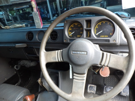 (รถลุยน้ำท่วม) SUZUKI  CARIBAN 1.3 ยกสูงเทินเพลา +พึ่งติดแก็ส LPG