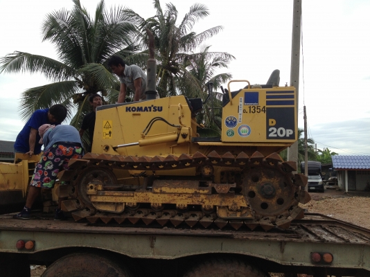 รถดัน โคมัสสุ D20P-7E รถดัน โคมัสสุ D20P-7E