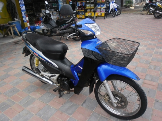 ขายจ้าwave100ยูบ๊อกปี49รถบ้านเครื่องดีเดิมๆสีสวยภาษีเต็ม ขายจ้าwave100ยูบ๊อกปี49รถบ้านเครื่องดีเดิมๆสีสวยภาษีเต็ม