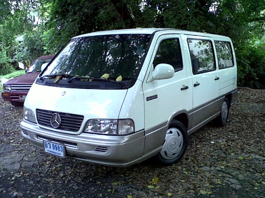 รถตู้เบนซ์ ปี 2001 เครื่อง 2900 ดีเซล สีขาว พร้อมใช้งานค่ะ