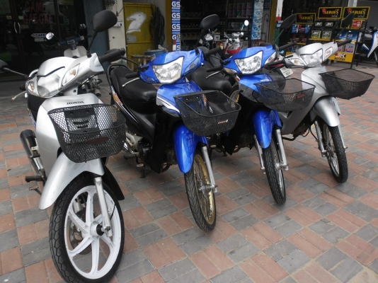 ขายจ้าเหมาๆWAVE100UBOX-125Rภาษีเต็มทุกคันเครื่องดีสีสวย