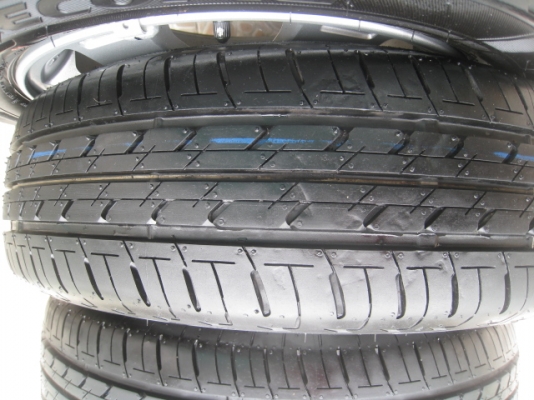 ขายแม็ก Mitsubishi mirage ถอดรถป้ายแดง 14"x4.5" et46 4รู100 +ยางปี0313  ตุ่มและสีหน้ายางมี(081-3747940)