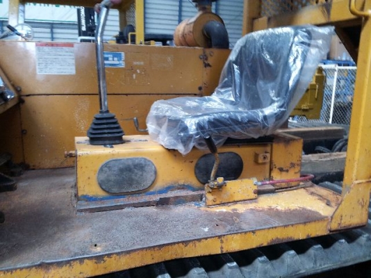 MST800V # 3615 : รถดั๊ม ตีนตะขาบ นำเข้าจากญี่ปุ่น by กุ้ง:TOS:081-3062283