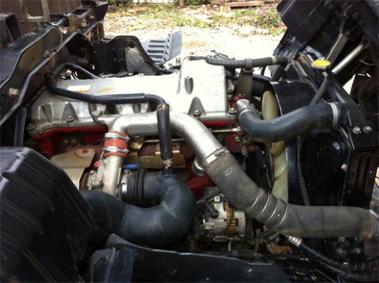 ขาย 6 ล้อ HINO MEGA 500 175แรงม้า กระบะคาร์โก้โครงเหล็ก กว้าง2.40เมตร ยาว5.60เมตร