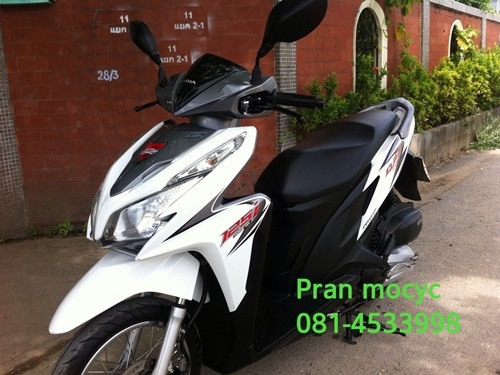 ขายhonda click สีขาวเทา ปี2555