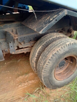 Isuzu NPR120 ดั้มสามมิตรห้างแท้ปี 38 F หน้า หลัง แอร์เย็น Isuzu NPR120 ดั้มสามมิตรห้างแท้ปี 38 F หน้า หลัง แอร์เย็น