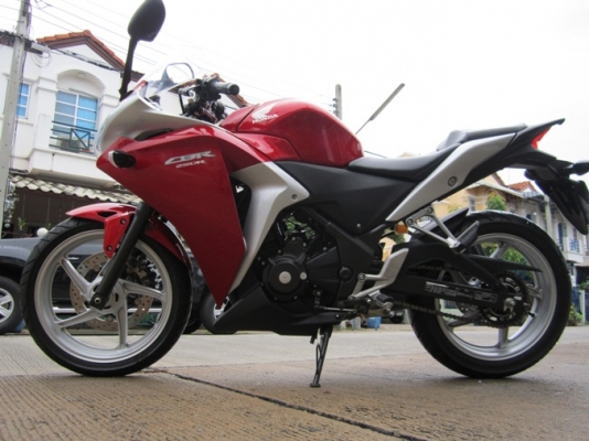 ยังไงก็ขายCBR250iปี53 รถบ้านสวยๆเครื่องดีชุดโอนครบ