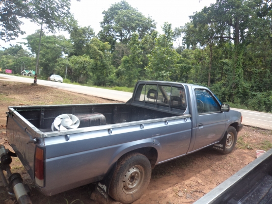 กระบะตอนเดียว นิสสัน บิ๊กเอ็ม ปี 35 กระบะตอนเดียว นิสสัน บิ๊กเอ็ม ปี 35