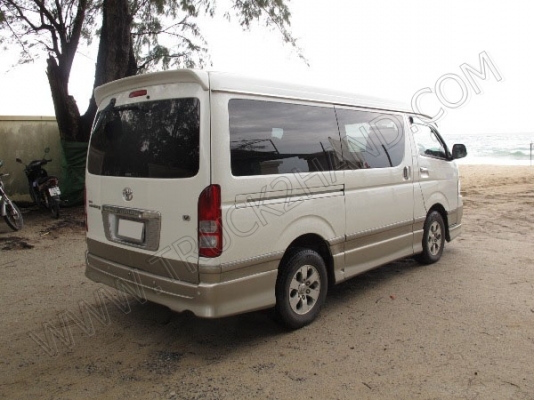 รถตู้ ยี่ห้อ TOYOTA ปี 2005