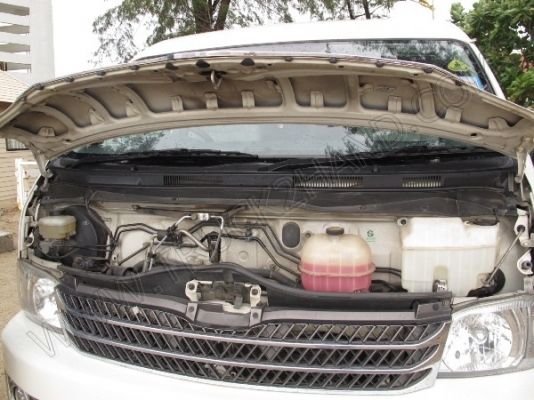 รถตู้ ยี่ห้อ TOYOTA ปี 2005