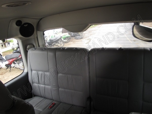 รถตู้ ยี่ห้อ TOYOTA ปี 2005