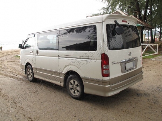 รถตู้ ยี่ห้อ TOYOTA ปี 2005