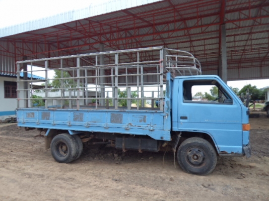 ขายรถ6ล้ออีซูซุ เครื่อง100แรง