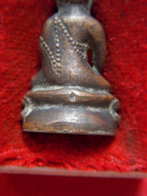 ให้เช่า่บูชาพระกริ่งชินบัญชร รุ่นแรก หลวงปู่ทิม ปี 2517