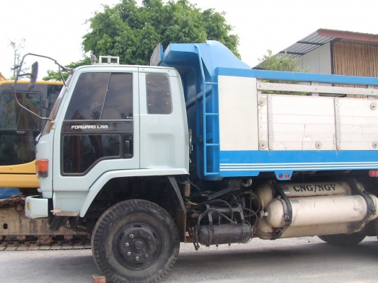 ขายด่วน Isuzu 240 ระบบ CNG / NGV