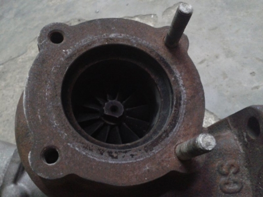 ขายเทอรโบ 05 evoรับประกันแกนแน่นครับโบ EVO หมุนซ้าย 05 ครับแกนแน่นโข่งหลังเบอร์ 4 ขาย 7800 call 0813122649 0875800722