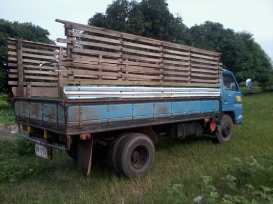 ขาย NPR สวยๆสักคัน ราคาถูกๆมาแล้วคับท่าน