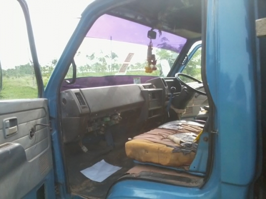 ขาย NPR สวยๆสักคัน ราคาถูกๆมาแล้วคับท่าน