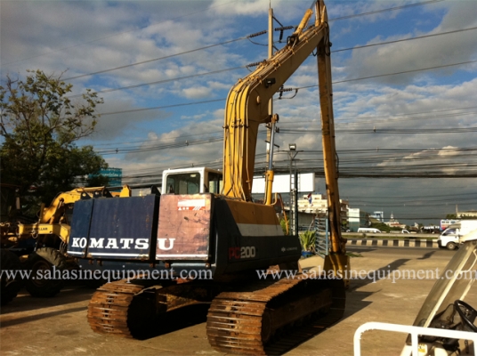 ขายแล้ว รถขุดบูมยาว PC200-5 S/N 48XXX รถนอก นำเข้า บจก.สหสินอีควิปเม้นท์ โทร.081-5851880, 02-5168100-1
