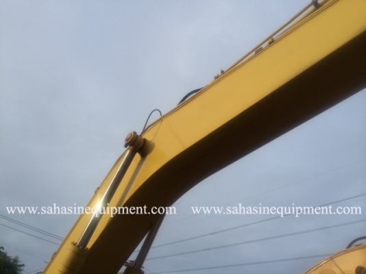 รถขุด PC200-6 S/N 840XX รถนอก สภาพดี บจก.สหสินอีควิปเม้นท์ โทร.081-5851880, 02-5168100-1 รถขุด PC200-6 S/N 840XX รถนอก สภาพดี บจก.สหสินอีควิปเม้นท์ โทร.081-5851880, 02-5168100-1