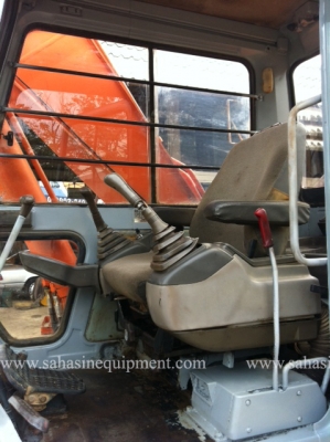 รถขุด HITACHI รุ่น EX200-2 S/N 742XX บจก.สหสินอีควิปเม้นท์ โทร.081-5851880, 02-5168100-1 รถขุด HITACHI รุ่น EX200-2 S/N 742XX บจก.สหสินอีควิปเม้นท์ โทร.081-5851880, 02-5168100-1