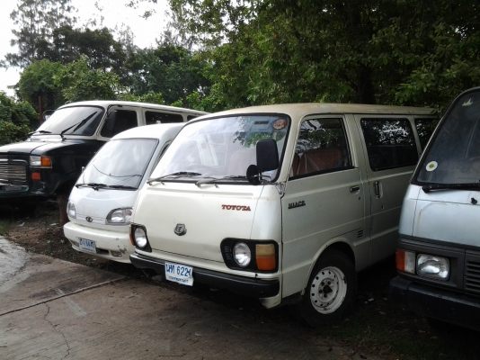 ลดราคาพิเศษสุดๆ 55,000.- เท่านั้น  รถตู้โตโยต้า เครื่องดีเซล 2L 2400 เพิ่งวางใหม่