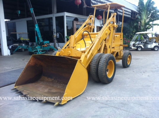 รถตัก SD20-5 S/N 404XX รถนอก นำเข้า บจก.สหสินอีควิปเม้นท์ โทร.081-5851880, 02-5168100-1 รถตัก SD20-5 S/N 404XX รถนอก นำเข้า บจก.สหสินอีควิปเม้นท์ โทร.081-5851880, 02-5168100-1