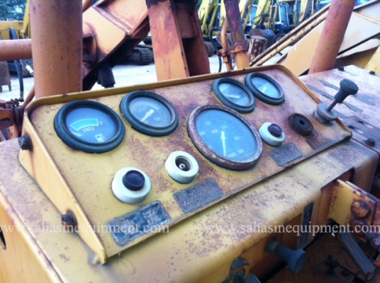 รถตัก SD20-5 S/N 404XX รถนอก นำเข้า บจก.สหสินอีควิปเม้นท์ โทร.081-5851880, 02-5168100-1 รถตัก SD20-5 S/N 404XX รถนอก นำเข้า บจก.สหสินอีควิปเม้นท์ โทร.081-5851880, 02-5168100-1