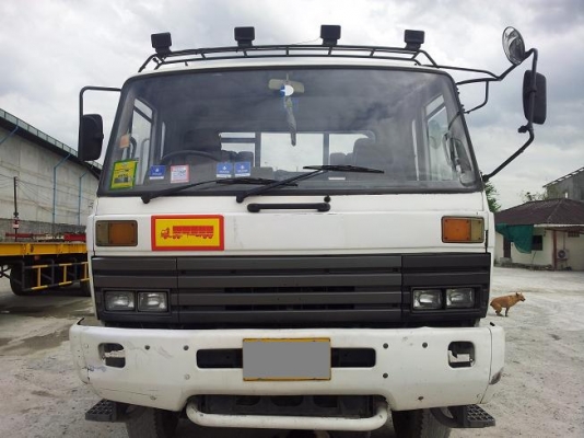 หัวลากนิสสัน UD 430 เครื่อง 230  670,000.-