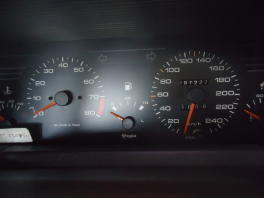 ขายรถเปอร์โยต์ 405 รุ่น MI16 เครื่องหัวฉีด 2000 ติดแก๊สหัวฉีดแล้วสภาพดีมากๆ ขายรถเปอร์โยต์ 405 รุ่น MI16 เครื่องหัวฉีด 2000 ติดแก๊สหัวฉีดแล้วสภาพดีมากๆ