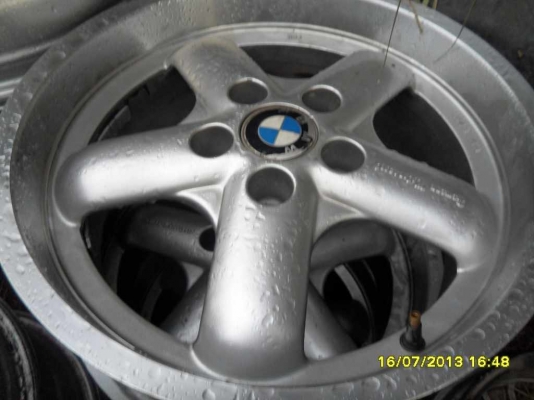 แม็ก BMW  ขอบ 17X 8  ET35