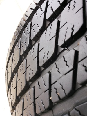 ขายยาง265/65/17 ปี 3010 MICHELIN CROSS   1 ชุด