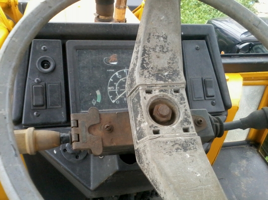 ขายหน้าตักหลังขุด JCB พวกฝากขายครับ