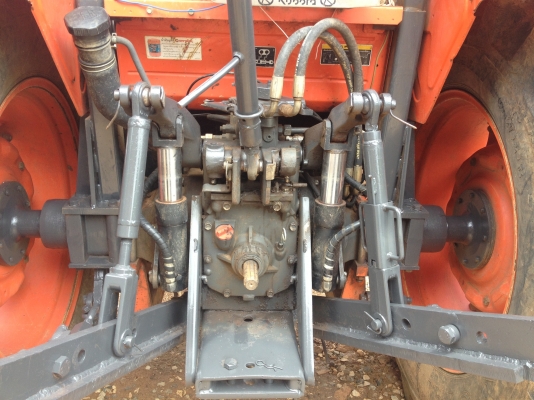 ขาย รถไถ Kubota M7040